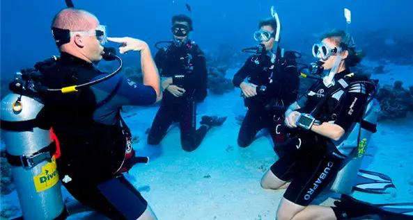 PADI Scuba Review (ReActivate) Aquarius in Sahl Hasheesh