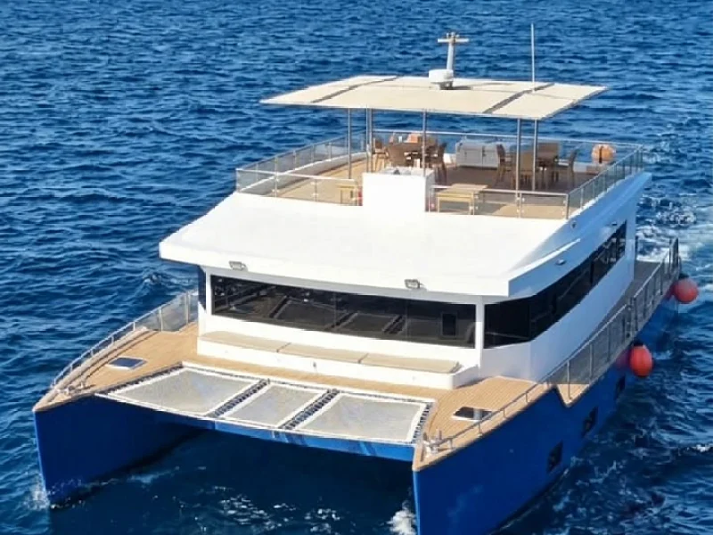 Shaded lounge on the top deck of the Qader Explorer catamaran