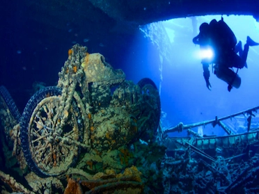 Scuba Diving at Aquarius